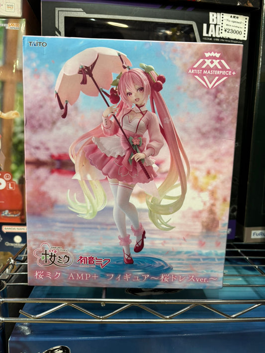 Sakura Miku AMP+ Figure Sakura Dress Ver / 桜ミク AMP＋ フィギュア～桜ドレスver.～